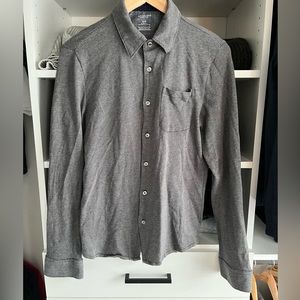 Van Huesen Men’s Dress Shirt Size Small